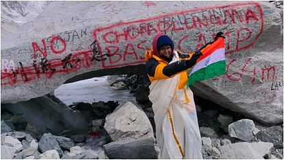 vasanthi-reaches-everest-base-camp-136c2e454e9ce024e851501eee59975b